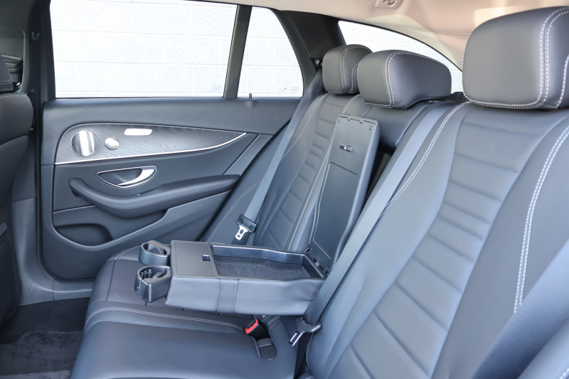 メルセデスベンツ Eクラス E220d 4MATIC ｵｰﾙﾃﾚｲﾝ(ISG搭載ﾓﾃﾞﾙ)　後期型 ｴｸｽｸﾙｰｼﾌﾞPKG ｴﾅｼﾞｬｲｼﾞﾝｸﾞPKG ﾚｰﾀﾞｰｾｰﾌﾃｨPKG 1ｵｰﾅｰ ﾊﾟﾉﾗﾏSR ﾌﾞﾗｯｸ革 ｼｰﾄﾋｰﾀ ﾍﾞﾝﾁﾚｰﾀ MBUX ARﾅﾋﾞｹﾞｰｼｮﾝ Burmester ﾜｲﾔﾚｽﾁｬｰｼﾞﾝｸﾞ HUD ｴｱｻｽ 純正19ｲﾝﾁAW　新車保証