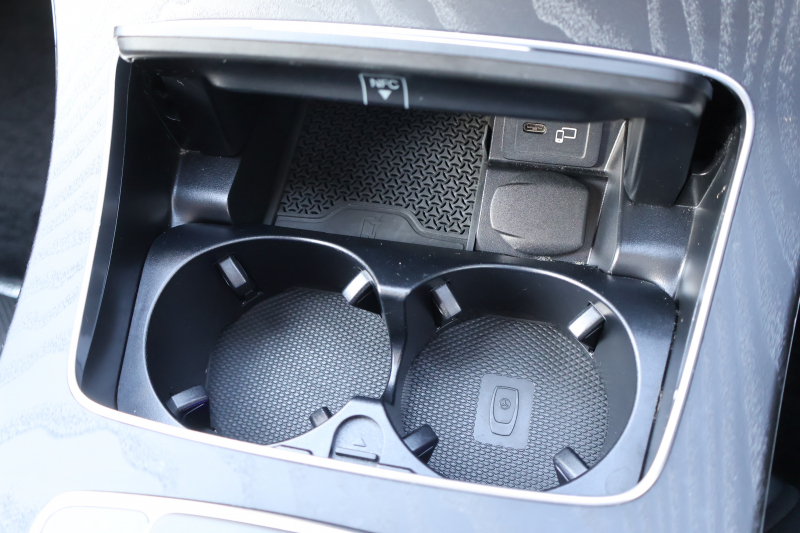 メルセデスベンツ Eクラス E220d 4MATIC ｵｰﾙﾃﾚｲﾝ(ISG搭載ﾓﾃﾞﾙ)　後期型 ｴｸｽｸﾙｰｼﾌﾞPKG ｴﾅｼﾞｬｲｼﾞﾝｸﾞPKG ﾚｰﾀﾞｰｾｰﾌﾃｨPKG 1ｵｰﾅｰ ﾊﾟﾉﾗﾏSR ﾌﾞﾗｯｸ革 ｼｰﾄﾋｰﾀ ﾍﾞﾝﾁﾚｰﾀ MBUX ARﾅﾋﾞｹﾞｰｼｮﾝ Burmester ﾜｲﾔﾚｽﾁｬｰｼﾞﾝｸﾞ HUD ｴｱｻｽ 純正19ｲﾝﾁAW　新車保証