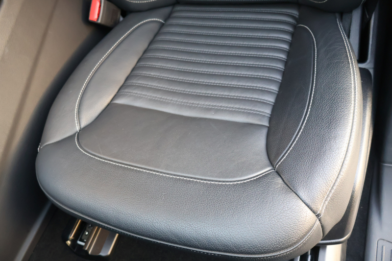 AMG GLE GLE43 4MATIC　ﾚｰﾀﾞｰｾｰﾌﾃｨPKG AMGｽﾀｲﾘﾝｸﾞPKG ﾅｲﾄPKG ﾊﾟﾉﾗﾐｯｸSR 黒革ｼｰﾄ 全席ｼｰﾄﾋｰﾀｰ 純正ﾅﾋﾞ地ﾃﾞｼﾞ 360度ｶﾒﾗｼｽﾃﾑ harman/kardonｻﾗｳﾝﾄﾞ AppleCarPlay 電動Rｹﾞｰﾄ LEDﾍｯﾄﾞﾗｲﾄ AMG21ｲﾝﾁAW　2年保証