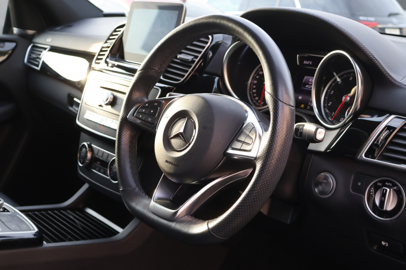 AMG GLE GLE43 4MATIC　ﾚｰﾀﾞｰｾｰﾌﾃｨPKG AMGｽﾀｲﾘﾝｸﾞPKG ﾅｲﾄPKG ﾊﾟﾉﾗﾐｯｸSR 黒革ｼｰﾄ 全席ｼｰﾄﾋｰﾀｰ 純正ﾅﾋﾞ地ﾃﾞｼﾞ 360度ｶﾒﾗｼｽﾃﾑ harman/kardonｻﾗｳﾝﾄﾞ AppleCarPlay 電動Rｹﾞｰﾄ LEDﾍｯﾄﾞﾗｲﾄ AMG21ｲﾝﾁAW　2年保証