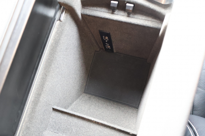 AMG GLE GLE43 4MATIC　ﾚｰﾀﾞｰｾｰﾌﾃｨPKG AMGｽﾀｲﾘﾝｸﾞPKG ﾅｲﾄPKG ﾊﾟﾉﾗﾐｯｸSR 黒革ｼｰﾄ 全席ｼｰﾄﾋｰﾀｰ 純正ﾅﾋﾞ地ﾃﾞｼﾞ 360度ｶﾒﾗｼｽﾃﾑ harman/kardonｻﾗｳﾝﾄﾞ AppleCarPlay 電動Rｹﾞｰﾄ LEDﾍｯﾄﾞﾗｲﾄ AMG21ｲﾝﾁAW　2年保証