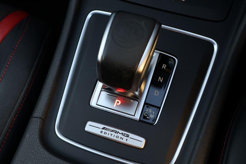 AMG GLA GLA45 AMG 4MATIC Edition1　特別仕様車 専用ｴｱﾛﾊﾟｰﾂ  専用ｻｲﾄﾞﾃﾞｶｰﾙ ﾚｰﾀﾞｰｾｰﾌﾃｨPKG AMGﾊﾟﾌｫｰﾏﾝｽｼｰﾄ AMGﾊﾟﾌｫｰﾏﾝｽｽﾃｱ ﾒﾓﾘｰ機能付ﾊﾟﾜｰｼｰﾄ ｼｰﾄﾋｰﾀｰ 純正ﾅﾋﾞ地ﾃﾞｼﾞ Bﾓﾆﾀｰ 電動Rｹﾞｰﾄ ｷｾﾉﾝﾍｯﾄﾞ PTS AMG20AW　2年保証