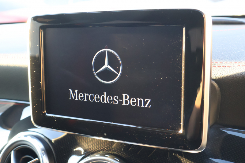 AMG GLA GLA45 AMG 4MATIC Edition1　特別仕様車 専用ｴｱﾛﾊﾟｰﾂ  専用ｻｲﾄﾞﾃﾞｶｰﾙ ﾚｰﾀﾞｰｾｰﾌﾃｨPKG AMGﾊﾟﾌｫｰﾏﾝｽｼｰﾄ AMGﾊﾟﾌｫｰﾏﾝｽｽﾃｱ ﾒﾓﾘｰ機能付ﾊﾟﾜｰｼｰﾄ ｼｰﾄﾋｰﾀｰ 純正ﾅﾋﾞ地ﾃﾞｼﾞ Bﾓﾆﾀｰ 電動Rｹﾞｰﾄ ｷｾﾉﾝﾍｯﾄﾞ PTS AMG20AW　2年保証