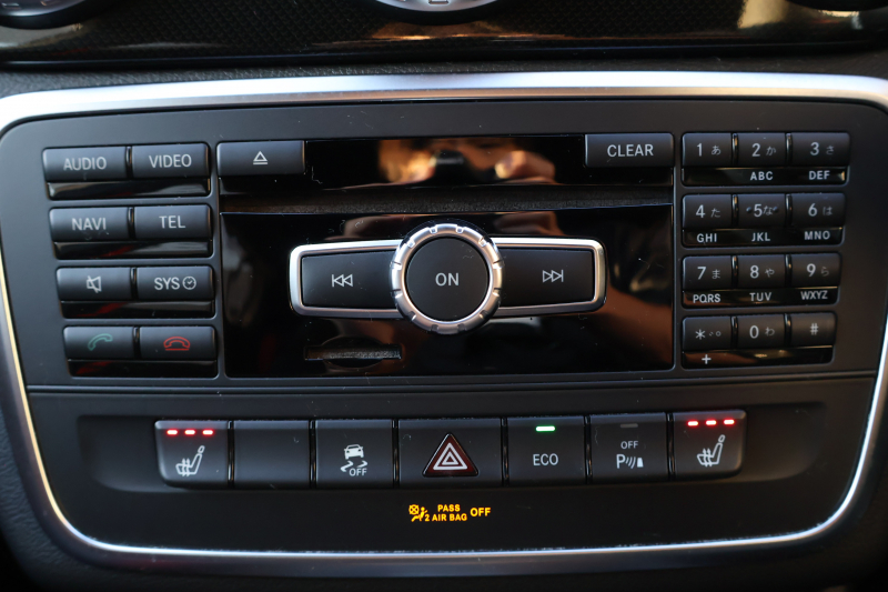 AMG GLA GLA45 AMG 4MATIC Edition1　特別仕様車 専用ｴｱﾛﾊﾟｰﾂ  専用ｻｲﾄﾞﾃﾞｶｰﾙ ﾚｰﾀﾞｰｾｰﾌﾃｨPKG AMGﾊﾟﾌｫｰﾏﾝｽｼｰﾄ AMGﾊﾟﾌｫｰﾏﾝｽｽﾃｱ ﾒﾓﾘｰ機能付ﾊﾟﾜｰｼｰﾄ ｼｰﾄﾋｰﾀｰ 純正ﾅﾋﾞ地ﾃﾞｼﾞ Bﾓﾆﾀｰ 電動Rｹﾞｰﾄ ｷｾﾉﾝﾍｯﾄﾞ PTS AMG20AW　2年保証