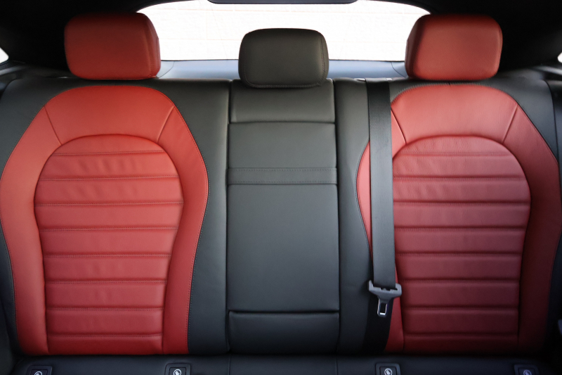 AMG GLCクーペ GLC43 4MATIC ｸｰﾍﾟ　後期型 ﾚｻﾞｰｴｸｽｸﾙｰｼﾌﾞPKG ﾚｰﾀﾞｰｾｰﾌﾃｨPKG ｴｱﾊﾞﾗﾝｽPKG 1ｵｰﾅｰ ｸﾗﾝﾍﾞﾘｰ赤革ｼｰﾄ ｼｰﾄﾋｰﾀ MBUX 純正10.25ｲﾝﾁﾅﾋﾞ地ﾃﾞｼﾞ ｺｯｸﾋﾟｯﾄDisp AppleCarPlay 360°ｶﾒﾗ PTS 電動Rｹﾞｰﾄ HUD AMG20ｲﾝﾁAW　新車保証