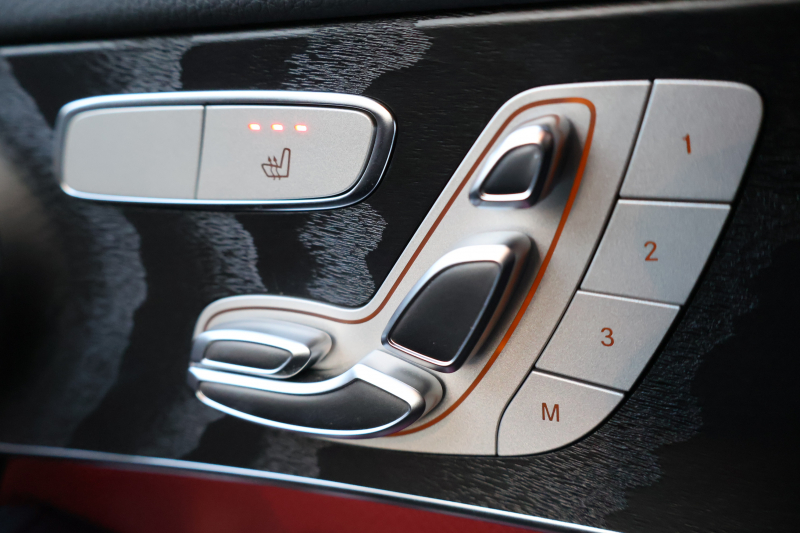 AMG GLCクーペ GLC43 4MATIC ｸｰﾍﾟ　後期型 ﾚｻﾞｰｴｸｽｸﾙｰｼﾌﾞPKG ﾚｰﾀﾞｰｾｰﾌﾃｨPKG ｴｱﾊﾞﾗﾝｽPKG 1ｵｰﾅｰ ｸﾗﾝﾍﾞﾘｰ赤革ｼｰﾄ ｼｰﾄﾋｰﾀ MBUX 純正10.25ｲﾝﾁﾅﾋﾞ地ﾃﾞｼﾞ ｺｯｸﾋﾟｯﾄDisp AppleCarPlay 360°ｶﾒﾗ PTS 電動Rｹﾞｰﾄ HUD AMG20ｲﾝﾁAW　新車保証