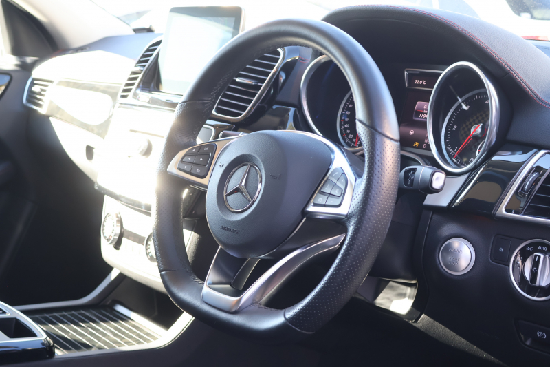 メルセデスベンツ GLE GLE350d 4MATIC ｸｰﾍﾟ ｽﾎﾟｰﾂ　ﾚｰﾀﾞｰｾｰﾌﾃｨPKG AMGｽﾀｲﾘﾝｸﾞPKG 1ｵｰﾅｰ ﾊﾟﾉﾗﾐｯｸSR 黒ﾅｯﾊﾟ革ｼｰﾄ 全席ｼｰﾄﾋｰﾀｰ 純正ﾅﾋﾞ地ﾃﾞｼﾞ 360度ｶﾒﾗｼｽﾃﾑ harman/kardonｻﾗｳﾝﾄﾞ AppleCarPlay 電動Rｹﾞｰﾄ LEDﾍｯﾄﾞﾗｲﾄ AMG21ｲﾝﾁAW　2年保証