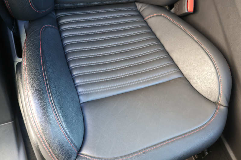 メルセデスベンツ GLE GLE350d 4MATIC ｸｰﾍﾟ ｽﾎﾟｰﾂ　ﾚｰﾀﾞｰｾｰﾌﾃｨPKG AMGｽﾀｲﾘﾝｸﾞPKG 1ｵｰﾅｰ ﾊﾟﾉﾗﾐｯｸSR 黒ﾅｯﾊﾟ革ｼｰﾄ 全席ｼｰﾄﾋｰﾀｰ 純正ﾅﾋﾞ地ﾃﾞｼﾞ 360度ｶﾒﾗｼｽﾃﾑ harman/kardonｻﾗｳﾝﾄﾞ AppleCarPlay 電動Rｹﾞｰﾄ LEDﾍｯﾄﾞﾗｲﾄ AMG21ｲﾝﾁAW　2年保証