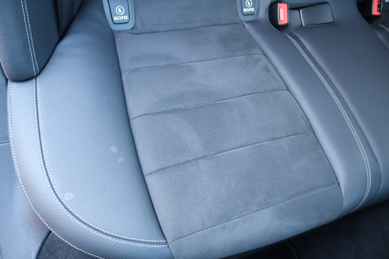 メルセデスベンツ Eクラス E220d ｽﾃｰｼｮﾝﾜｺﾞﾝ AVG ｽﾎﾟｰﾂ　ﾚｰﾀﾞｰｾｰﾌﾃｨPKG AMGｽﾀｲﾘﾝｸﾞPKG 黒ﾊｰﾌ革ｼｰﾄ ｼｰﾄﾋｰﾀｰ 純正ﾅﾋﾞ地ﾃﾞｼﾞ 360°ｶﾒﾗ Applecarplay Android Auto 電動Rｹﾞｰﾄ ﾌｯﾄﾄﾗﾝｸOP ﾏﾙﾁﾋﾞｰﾑLED 純正ﾙｰﾌｷｬﾘｱ AMG19AW　2年保証