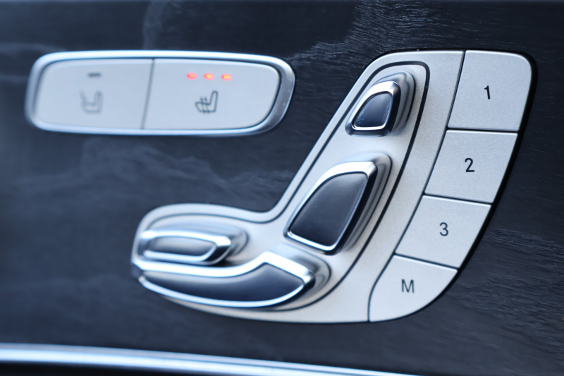 メルセデスベンツ Eクラス E220d ｽﾃｰｼｮﾝﾜｺﾞﾝ AVG ｽﾎﾟｰﾂ　ﾚｰﾀﾞｰｾｰﾌﾃｨPKG AMGｽﾀｲﾘﾝｸﾞPKG 黒ﾊｰﾌ革ｼｰﾄ ｼｰﾄﾋｰﾀｰ 純正ﾅﾋﾞ地ﾃﾞｼﾞ 360°ｶﾒﾗ Applecarplay Android Auto 電動Rｹﾞｰﾄ ﾌｯﾄﾄﾗﾝｸOP ﾏﾙﾁﾋﾞｰﾑLED 純正ﾙｰﾌｷｬﾘｱ AMG19AW　2年保証