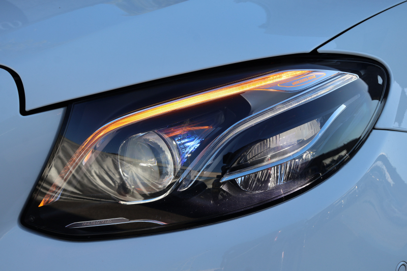 メルセデスベンツ Eクラス E220d ｽﾃｰｼｮﾝﾜｺﾞﾝ AVG ｽﾎﾟｰﾂ　ﾚｰﾀﾞｰｾｰﾌﾃｨPKG AMGｽﾀｲﾘﾝｸﾞPKG 黒ﾊｰﾌ革ｼｰﾄ ｼｰﾄﾋｰﾀｰ 純正ﾅﾋﾞ地ﾃﾞｼﾞ 360°ｶﾒﾗ Applecarplay Android Auto 電動Rｹﾞｰﾄ ﾌｯﾄﾄﾗﾝｸOP ﾏﾙﾁﾋﾞｰﾑLED 純正ﾙｰﾌｷｬﾘｱ AMG19AW　2年保証