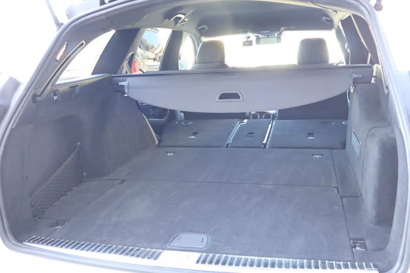 メルセデスベンツ Eクラス E220d ｽﾃｰｼｮﾝﾜｺﾞﾝ AVG ｽﾎﾟｰﾂ　ﾚｰﾀﾞｰｾｰﾌﾃｨPKG AMGｽﾀｲﾘﾝｸﾞPKG 黒ﾊｰﾌ革ｼｰﾄ ｼｰﾄﾋｰﾀｰ 純正ﾅﾋﾞ地ﾃﾞｼﾞ 360°ｶﾒﾗ Applecarplay Android Auto 電動Rｹﾞｰﾄ ﾌｯﾄﾄﾗﾝｸOP ﾏﾙﾁﾋﾞｰﾑLED 純正ﾙｰﾌｷｬﾘｱ AMG19AW　2年保証