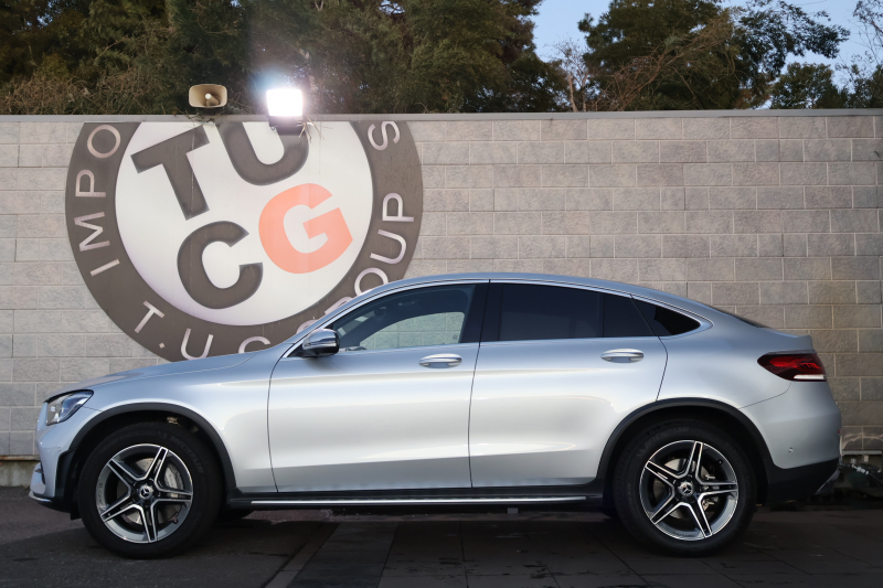 メルセデスベンツ GLCクーペ GLC220d 4MATIC ｸｰﾍﾟ AMGﾗｲﾝ　後期型 ﾚｻﾞｰｴｸｽｸﾙｰｼﾌﾞPKG ﾚｰﾀﾞｰｾｰﾌﾃｨPKG ｴｱﾊﾞﾗﾝｽPKG 1ｵｰﾅｰ ｶﾞﾗｽSR 黒革 ｼｰﾄﾋｰﾀ ﾍﾞﾝﾁﾚｰﾀ 純正10.25ｲﾝﾁﾅﾋﾞ地ﾃﾞｼﾞ ｺｯｸﾋﾟｯﾄDisp 360°ｶﾒﾗ Burmester 電動Rｹﾞｰﾄ HUD AMG19ｲﾝﾁAW　2年保証