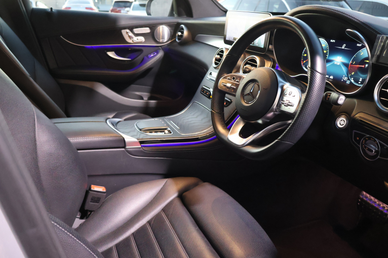 メルセデスベンツ GLCクーペ GLC220d 4MATIC ｸｰﾍﾟ AMGﾗｲﾝ　後期型 ﾚｻﾞｰｴｸｽｸﾙｰｼﾌﾞPKG ﾚｰﾀﾞｰｾｰﾌﾃｨPKG ｴｱﾊﾞﾗﾝｽPKG 1ｵｰﾅｰ ｶﾞﾗｽSR 黒革 ｼｰﾄﾋｰﾀ ﾍﾞﾝﾁﾚｰﾀ 純正10.25ｲﾝﾁﾅﾋﾞ地ﾃﾞｼﾞ ｺｯｸﾋﾟｯﾄDisp 360°ｶﾒﾗ Burmester 電動Rｹﾞｰﾄ HUD AMG19ｲﾝﾁAW　2年保証