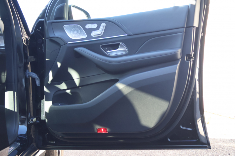 メルセデスベンツ GLE GLE400d 4MATIC ｽﾎﾟｰﾂ　ﾚｰﾀﾞｰｾｰﾌﾃｨPKG AMGｽﾀｲﾘﾝｸﾞPKG ﾊﾟﾉﾗﾏSR 黒ﾅｯﾊﾟ革 ｼｰﾄﾋｰﾀｰ ﾍﾞﾝﾁﾚｰﾀｰ 純正12.3ｲﾝﾁﾅﾋﾞTV MBUX AppleCarPlay 360°ｶﾒﾗ Burmester ﾌｯﾄﾄﾗﾝｸOP HUD ﾏﾙﾁﾋﾞｰﾑLED ﾘｱAAC AMG20ｲﾝﾁAW　2年保証