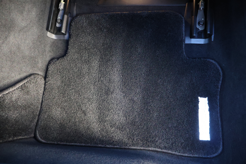 AMG Eクラス E43 4MATIC　ﾚｰﾀﾞｰｾｰﾌﾃｨPKG AMGｽﾀｲﾘﾝｸﾞPKG ｴｱﾊﾞﾗﾝｽPKG ﾊﾟﾉﾗﾏSR ｷｰﾚｽGO 黒ﾅｯﾊﾟ革 ｼｰﾄﾋｰﾀｰ 純正ﾅﾋﾞ地ﾃﾞｼﾞ 360°ｶﾒﾗ Burmesterｻﾗｳﾝﾄﾞ Applecarplay Android Auto 電動Rｹﾞｰﾄ HUD PTS AMG20ｲﾝﾁAW　2年保証