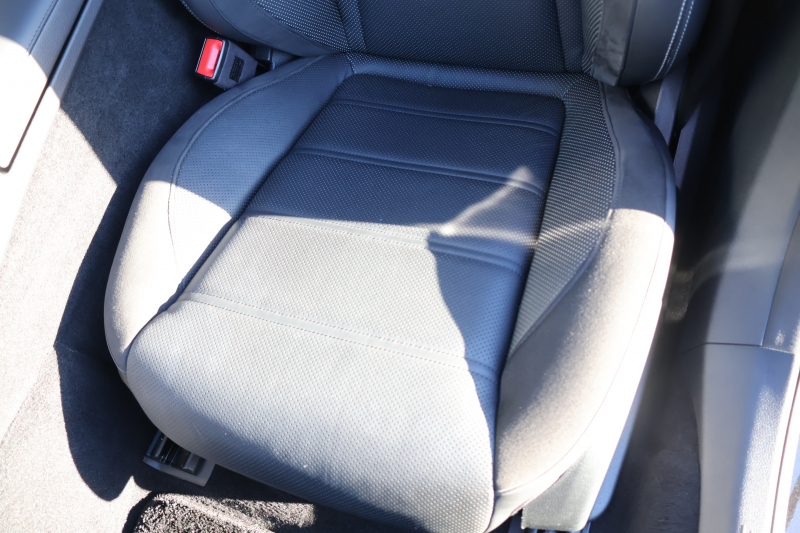 AMG Eクラス E43 4MATIC　ﾚｰﾀﾞｰｾｰﾌﾃｨPKG AMGｽﾀｲﾘﾝｸﾞPKG ｴｱﾊﾞﾗﾝｽPKG ﾊﾟﾉﾗﾏSR ｷｰﾚｽGO 黒ﾅｯﾊﾟ革 ｼｰﾄﾋｰﾀｰ 純正ﾅﾋﾞ地ﾃﾞｼﾞ 360°ｶﾒﾗ Burmesterｻﾗｳﾝﾄﾞ Applecarplay Android Auto 電動Rｹﾞｰﾄ HUD PTS AMG20ｲﾝﾁAW　2年保証