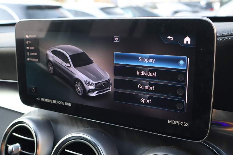 AMG GLCクーペ GLC43 4MATIC ｸｰﾍﾟ　後期型 ﾚｻﾞｰｴｸｽｸﾙｰｼﾌﾞPKG ﾚｰﾀﾞｰｾｰﾌﾃｨPKG ｴｱﾊﾞﾗﾝｽPKG 1ｵｰﾅｰ 黒革ｼｰﾄ ｼｰﾄﾋｰﾀ MBUX 純正10.25ｲﾝﾁﾅﾋﾞ地ﾃﾞｼﾞ ｺｯｸﾋﾟｯﾄDisp Burmester AppleCarPlay 360°ｶﾒﾗ PTS 電動Rｹﾞｰﾄ HUD AMG20ｲﾝﾁAW　新車保証