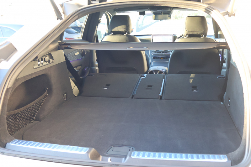 AMG GLCクーペ GLC43 4MATIC ｸｰﾍﾟ　後期型 ﾚｻﾞｰｴｸｽｸﾙｰｼﾌﾞPKG ﾚｰﾀﾞｰｾｰﾌﾃｨPKG ｴｱﾊﾞﾗﾝｽPKG 1ｵｰﾅｰ 黒革ｼｰﾄ ｼｰﾄﾋｰﾀ MBUX 純正10.25ｲﾝﾁﾅﾋﾞ地ﾃﾞｼﾞ ｺｯｸﾋﾟｯﾄDisp Burmester AppleCarPlay 360°ｶﾒﾗ PTS 電動Rｹﾞｰﾄ HUD AMG20ｲﾝﾁAW　新車保証