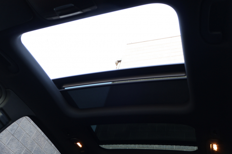 メルセデスベンツ GLC GLC300 4MATIC AMGﾗｲﾝ　後期型 ﾚｻﾞｰｴｸｽｸﾙｰｼﾌﾞPKG ﾚｰﾀﾞｰｾｰﾌﾃｨPKG ｴｱﾊﾞﾗﾝｽPKG ﾊﾟﾉﾗﾏSR 黒革 ｼｰﾄﾋｰﾀ ﾍﾞﾝﾁﾚｰﾀ 純正10.25ｲﾝﾁﾅﾋﾞ地ﾃﾞｼﾞ ｺｯｸﾋﾟｯﾄDisp 360°ｶﾒﾗ Burmester 電動Rｹﾞｰﾄ HUD AMG20ｲﾝﾁAW　2年保証