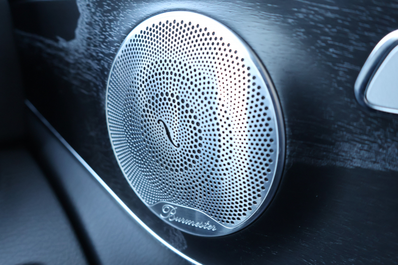 メルセデスベンツ GLC GLC300 4MATIC AMGﾗｲﾝ　後期型 ﾚｻﾞｰｴｸｽｸﾙｰｼﾌﾞPKG ﾚｰﾀﾞｰｾｰﾌﾃｨPKG ｴｱﾊﾞﾗﾝｽPKG ﾊﾟﾉﾗﾏSR 黒革 ｼｰﾄﾋｰﾀ ﾍﾞﾝﾁﾚｰﾀ 純正10.25ｲﾝﾁﾅﾋﾞ地ﾃﾞｼﾞ ｺｯｸﾋﾟｯﾄDisp 360°ｶﾒﾗ Burmester 電動Rｹﾞｰﾄ HUD AMG20ｲﾝﾁAW　2年保証