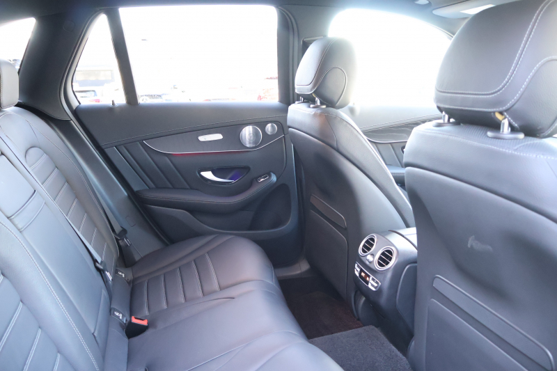 メルセデスベンツ GLC GLC300 4MATIC AMGﾗｲﾝ　後期型 ﾚｻﾞｰｴｸｽｸﾙｰｼﾌﾞPKG ﾚｰﾀﾞｰｾｰﾌﾃｨPKG ｴｱﾊﾞﾗﾝｽPKG ﾊﾟﾉﾗﾏSR 黒革 ｼｰﾄﾋｰﾀ ﾍﾞﾝﾁﾚｰﾀ 純正10.25ｲﾝﾁﾅﾋﾞ地ﾃﾞｼﾞ ｺｯｸﾋﾟｯﾄDisp 360°ｶﾒﾗ Burmester 電動Rｹﾞｰﾄ HUD AMG20ｲﾝﾁAW　2年保証