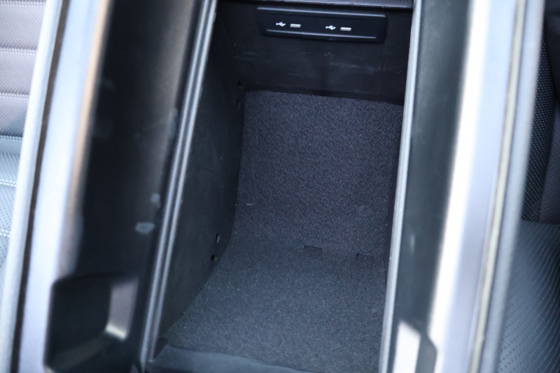 メルセデスベンツ GLCクーペ GLC220d 4MATIC ｸｰﾍﾟ AMGﾗｲﾝ　後期型 ﾚｻﾞｰｴｸｽｸﾙｰｼﾌﾞPKG ﾚｰﾀﾞｰｾｰﾌﾃｨPKG ｴｱﾊﾞﾗﾝｽPKG ｶﾞﾗｽSR 黒革 ｼｰﾄﾋｰﾀ ﾍﾞﾝﾁﾚｰﾀ 純正10.25ｲﾝﾁﾅﾋﾞ地ﾃﾞｼﾞ ｺｯｸﾋﾟｯﾄDisp 360°ｶﾒﾗ Burmester 電動Rｹﾞｰﾄ HUD AMG19ｲﾝﾁAW　2年保証