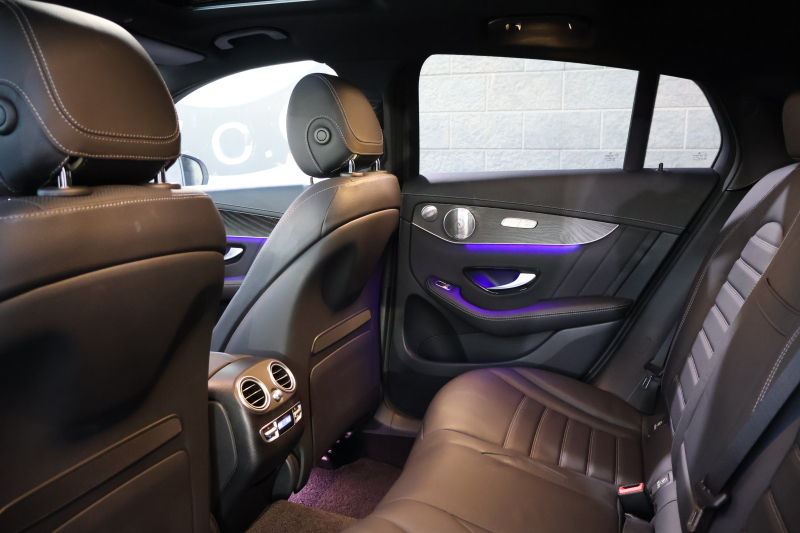 メルセデスベンツ GLCクーペ GLC220d 4MATIC ｸｰﾍﾟ AMGﾗｲﾝ　後期型 ﾚｻﾞｰｴｸｽｸﾙｰｼﾌﾞPKG ﾚｰﾀﾞｰｾｰﾌﾃｨPKG ｴｱﾊﾞﾗﾝｽPKG ｶﾞﾗｽSR 黒革 ｼｰﾄﾋｰﾀ ﾍﾞﾝﾁﾚｰﾀ 純正10.25ｲﾝﾁﾅﾋﾞ地ﾃﾞｼﾞ ｺｯｸﾋﾟｯﾄDisp 360°ｶﾒﾗ Burmester 電動Rｹﾞｰﾄ HUD AMG19ｲﾝﾁAW　2年保証