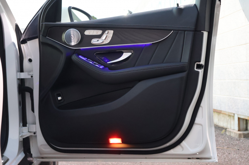 メルセデスベンツ GLCクーペ GLC220d 4MATIC ｸｰﾍﾟ AMGﾗｲﾝ　後期型 ﾚｻﾞｰｴｸｽｸﾙｰｼﾌﾞPKG ﾚｰﾀﾞｰｾｰﾌﾃｨPKG ｴｱﾊﾞﾗﾝｽPKG ｶﾞﾗｽSR 黒革 ｼｰﾄﾋｰﾀ ﾍﾞﾝﾁﾚｰﾀ 純正10.25ｲﾝﾁﾅﾋﾞ地ﾃﾞｼﾞ ｺｯｸﾋﾟｯﾄDisp 360°ｶﾒﾗ Burmester 電動Rｹﾞｰﾄ HUD AMG19ｲﾝﾁAW　2年保証