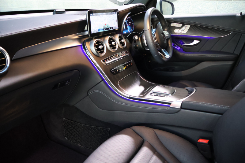 メルセデスベンツ GLCクーペ GLC220d 4MATIC ｸｰﾍﾟ AMGﾗｲﾝ　後期型 ﾚｻﾞｰｴｸｽｸﾙｰｼﾌﾞPKG ﾚｰﾀﾞｰｾｰﾌﾃｨPKG ｴｱﾊﾞﾗﾝｽPKG ｶﾞﾗｽSR 黒革 ｼｰﾄﾋｰﾀ ﾍﾞﾝﾁﾚｰﾀ 純正10.25ｲﾝﾁﾅﾋﾞ地ﾃﾞｼﾞ ｺｯｸﾋﾟｯﾄDisp 360°ｶﾒﾗ Burmester 電動Rｹﾞｰﾄ HUD AMG19ｲﾝﾁAW　2年保証
