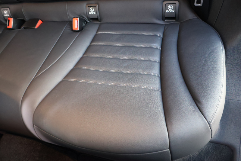 メルセデスベンツ GLCクーペ GLC220d 4MATIC ｸｰﾍﾟ AMGﾗｲﾝ　後期型 ﾚｻﾞｰｴｸｽｸﾙｰｼﾌﾞPKG ﾚｰﾀﾞｰｾｰﾌﾃｨPKG ｴｱﾊﾞﾗﾝｽPKG ｶﾞﾗｽSR 黒革 ｼｰﾄﾋｰﾀ ﾍﾞﾝﾁﾚｰﾀ 純正10.25ｲﾝﾁﾅﾋﾞ地ﾃﾞｼﾞ ｺｯｸﾋﾟｯﾄDisp 360°ｶﾒﾗ Burmester 電動Rｹﾞｰﾄ HUD AMG19ｲﾝﾁAW　2年保証