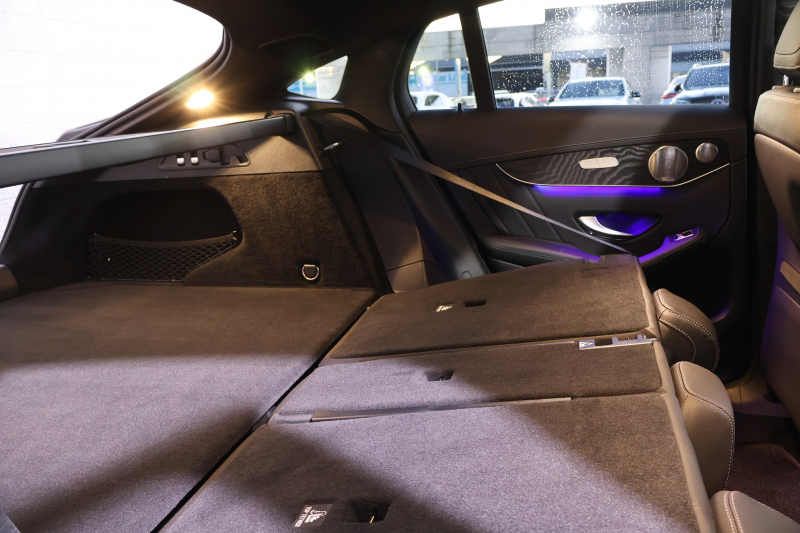 メルセデスベンツ GLCクーペ GLC220d 4MATIC ｸｰﾍﾟ AMGﾗｲﾝ　後期型 ﾚｻﾞｰｴｸｽｸﾙｰｼﾌﾞPKG ﾚｰﾀﾞｰｾｰﾌﾃｨPKG ｴｱﾊﾞﾗﾝｽPKG ｶﾞﾗｽSR 黒革 ｼｰﾄﾋｰﾀ ﾍﾞﾝﾁﾚｰﾀ 純正10.25ｲﾝﾁﾅﾋﾞ地ﾃﾞｼﾞ ｺｯｸﾋﾟｯﾄDisp 360°ｶﾒﾗ Burmester 電動Rｹﾞｰﾄ HUD AMG19ｲﾝﾁAW　2年保証