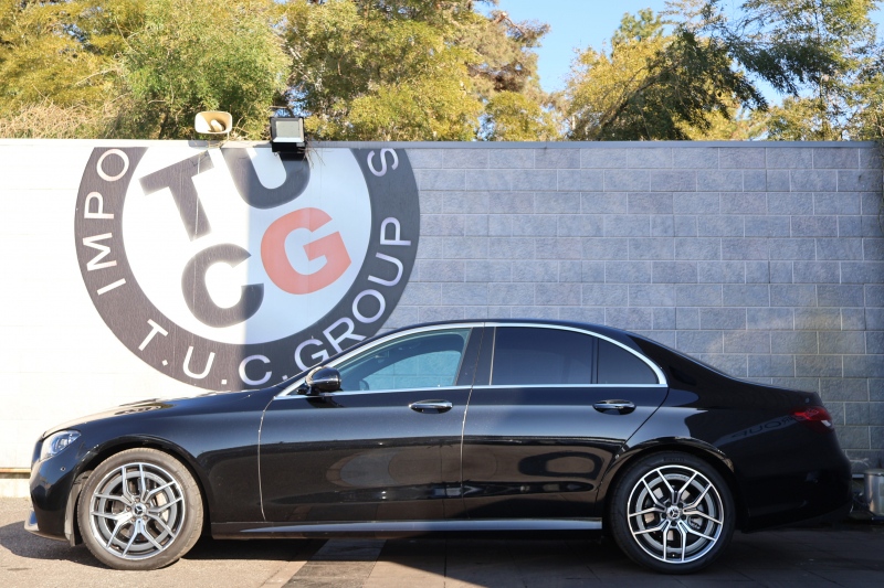 メルセデスベンツ Eクラス E200 ｽﾎﾟｰﾂ（BSG搭載ﾓﾃﾞﾙ）　後期型 AMGﾗｲﾝｲﾝﾃﾘｱPKG ｴｸｽｸﾙｰｼﾌﾞPKG ﾚｰﾀﾞｰｾｰﾌﾃｨPKG ﾊﾟﾉﾗﾏSR 黒ﾅｯﾊﾟ革 ｼｰﾄﾋｰﾀ MBUX 純正ﾅﾋﾞ地ﾃﾞｼﾞ  AppleCarPlay 360°ｶﾒﾗ Burmester ﾜｲﾔﾚｽﾁｬｰｼﾞﾝｸﾞ HUD PTS AMG19ｲﾝﾁAW　2年保証