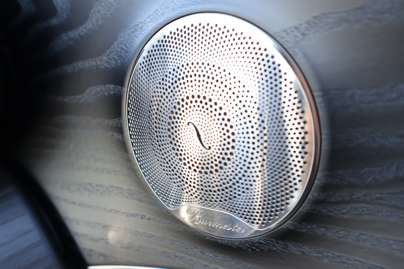 メルセデスベンツ Eクラス E200 ｽﾎﾟｰﾂ（BSG搭載ﾓﾃﾞﾙ）　後期型 AMGﾗｲﾝｲﾝﾃﾘｱPKG ｴｸｽｸﾙｰｼﾌﾞPKG ﾚｰﾀﾞｰｾｰﾌﾃｨPKG ﾊﾟﾉﾗﾏSR 黒ﾅｯﾊﾟ革 ｼｰﾄﾋｰﾀ MBUX 純正ﾅﾋﾞ地ﾃﾞｼﾞ  AppleCarPlay 360°ｶﾒﾗ Burmester ﾜｲﾔﾚｽﾁｬｰｼﾞﾝｸﾞ HUD PTS AMG19ｲﾝﾁAW　2年保証