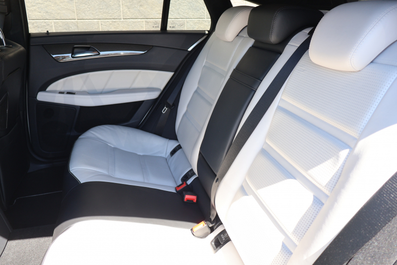 AMG CLSクラス CLS63 AMG ｼｭｰﾃｨﾝｸﾞﾌﾞﾚｰｸ ED1　AMGﾊﾟﾌｫｰﾏﾝｽPKG AMGﾄﾞﾗｲﾊﾞｰｽﾞPKG ﾚｰﾀﾞｰｾｰﾌﾃｨPKG ｶﾞﾗｽSR designoﾌﾟﾗﾁﾅﾎﾜｲﾄﾚｻﾞｰ ｼｰﾄﾋｰﾀｰ ﾍﾞﾝﾁﾚｰﾀｰ 純正ﾅﾋﾞ地ﾃﾞｼﾞ Bﾓﾆﾀｰ LEDﾍｯﾄﾞ ｷｰﾚｽGO designoｳｯﾄﾞﾌﾛｱ AMG19AW　2年保証