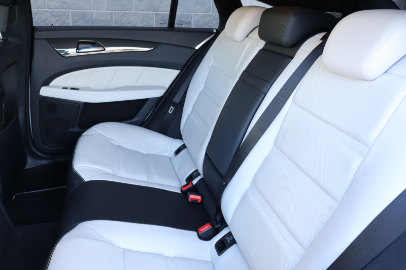 AMG CLSクラス CLS63 AMG ｼｭｰﾃｨﾝｸﾞﾌﾞﾚｰｸ ED1　AMGﾊﾟﾌｫｰﾏﾝｽPKG AMGﾄﾞﾗｲﾊﾞｰｽﾞPKG ﾚｰﾀﾞｰｾｰﾌﾃｨPKG ｶﾞﾗｽSR designoﾌﾟﾗﾁﾅﾎﾜｲﾄﾚｻﾞｰ ｼｰﾄﾋｰﾀｰ ﾍﾞﾝﾁﾚｰﾀｰ 純正ﾅﾋﾞ地ﾃﾞｼﾞ Bﾓﾆﾀｰ LEDﾍｯﾄﾞ ｷｰﾚｽGO designoｳｯﾄﾞﾌﾛｱ AMG19AW　2年保証