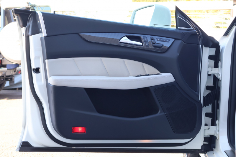 AMG CLSクラス CLS63 AMG ｼｭｰﾃｨﾝｸﾞﾌﾞﾚｰｸ ED1　AMGﾊﾟﾌｫｰﾏﾝｽPKG AMGﾄﾞﾗｲﾊﾞｰｽﾞPKG ﾚｰﾀﾞｰｾｰﾌﾃｨPKG ｶﾞﾗｽSR designoﾌﾟﾗﾁﾅﾎﾜｲﾄﾚｻﾞｰ ｼｰﾄﾋｰﾀｰ ﾍﾞﾝﾁﾚｰﾀｰ 純正ﾅﾋﾞ地ﾃﾞｼﾞ Bﾓﾆﾀｰ LEDﾍｯﾄﾞ ｷｰﾚｽGO designoｳｯﾄﾞﾌﾛｱ AMG19AW　2年保証