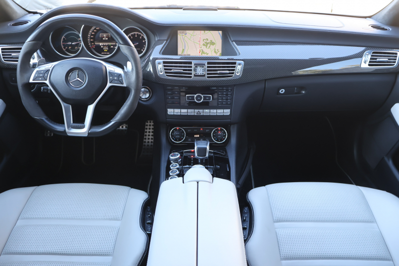 AMG CLSクラス CLS63 AMG ｼｭｰﾃｨﾝｸﾞﾌﾞﾚｰｸ ED1　AMGﾊﾟﾌｫｰﾏﾝｽPKG AMGﾄﾞﾗｲﾊﾞｰｽﾞPKG ﾚｰﾀﾞｰｾｰﾌﾃｨPKG ｶﾞﾗｽSR designoﾌﾟﾗﾁﾅﾎﾜｲﾄﾚｻﾞｰ ｼｰﾄﾋｰﾀｰ ﾍﾞﾝﾁﾚｰﾀｰ 純正ﾅﾋﾞ地ﾃﾞｼﾞ Bﾓﾆﾀｰ LEDﾍｯﾄﾞ ｷｰﾚｽGO designoｳｯﾄﾞﾌﾛｱ AMG19AW　2年保証