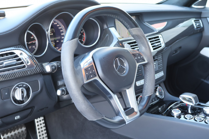 AMG CLSクラス CLS63 AMG ｼｭｰﾃｨﾝｸﾞﾌﾞﾚｰｸ ED1　AMGﾊﾟﾌｫｰﾏﾝｽPKG AMGﾄﾞﾗｲﾊﾞｰｽﾞPKG ﾚｰﾀﾞｰｾｰﾌﾃｨPKG ｶﾞﾗｽSR designoﾌﾟﾗﾁﾅﾎﾜｲﾄﾚｻﾞｰ ｼｰﾄﾋｰﾀｰ ﾍﾞﾝﾁﾚｰﾀｰ 純正ﾅﾋﾞ地ﾃﾞｼﾞ Bﾓﾆﾀｰ LEDﾍｯﾄﾞ ｷｰﾚｽGO designoｳｯﾄﾞﾌﾛｱ AMG19AW　2年保証