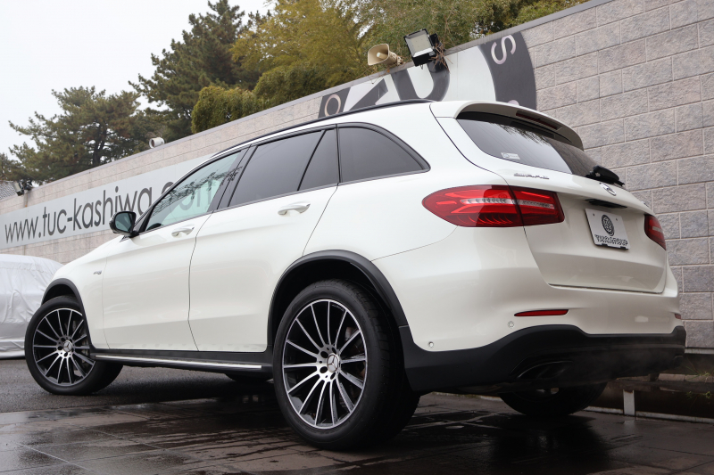 AMG GLC GLC43 4MATIC　ﾚｻﾞｰｴｸｽｸﾙｰｼﾌﾞPKG ﾅｲﾄPKG ｴｱﾊﾞﾗﾝｽPKG ﾚｰﾀﾞｰｾｰﾌﾃｨPKG ﾊﾟﾉﾗﾏSR 黒革ｼｰﾄ ｼｰﾄﾋｰﾀｰ ｷｰﾚｽGO 純正ﾅﾋﾞ地ﾃﾞｼﾞ 360度ｶﾒﾗｼｽﾃﾑ Burmester HUD 電動Rｹﾞｰﾄ ﾌｯﾄﾄﾗﾝｸOP LEDﾍｯﾄﾞﾗｲﾄ AMG20ｲﾝﾁAW　2年保証