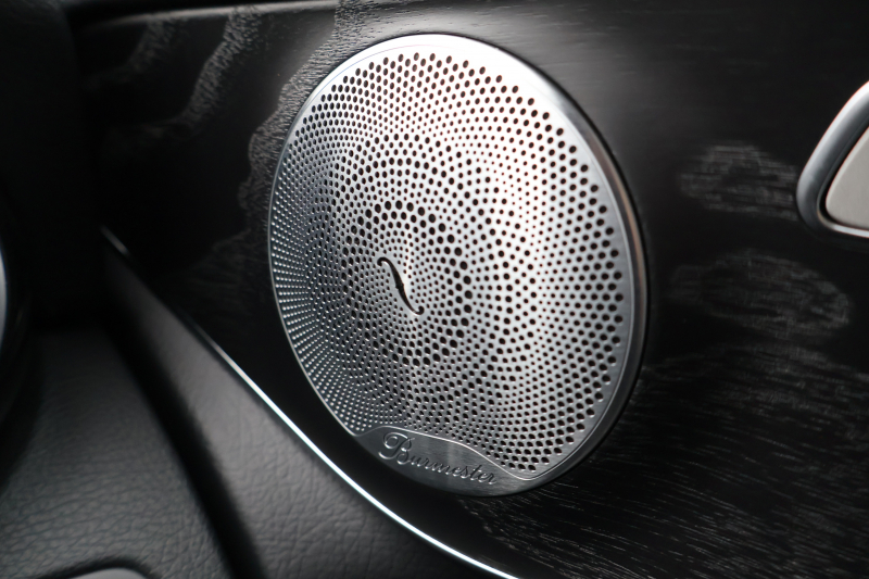 AMG GLC GLC43 4MATIC　ﾚｻﾞｰｴｸｽｸﾙｰｼﾌﾞPKG ﾅｲﾄPKG ｴｱﾊﾞﾗﾝｽPKG ﾚｰﾀﾞｰｾｰﾌﾃｨPKG ﾊﾟﾉﾗﾏSR 黒革ｼｰﾄ ｼｰﾄﾋｰﾀｰ ｷｰﾚｽGO 純正ﾅﾋﾞ地ﾃﾞｼﾞ 360度ｶﾒﾗｼｽﾃﾑ Burmester HUD 電動Rｹﾞｰﾄ ﾌｯﾄﾄﾗﾝｸOP LEDﾍｯﾄﾞﾗｲﾄ AMG20ｲﾝﾁAW　2年保証