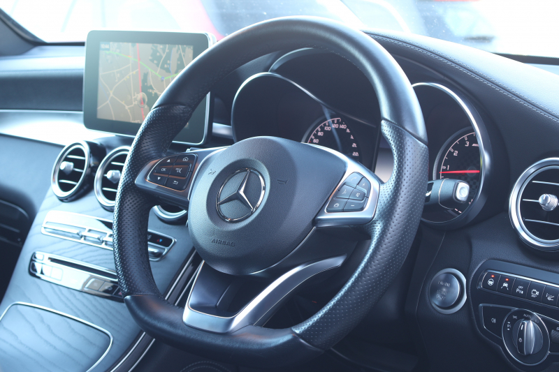 AMG GLC GLC43 4MATIC　ﾚｻﾞｰｴｸｽｸﾙｰｼﾌﾞPKG ﾅｲﾄPKG ｴｱﾊﾞﾗﾝｽPKG ﾚｰﾀﾞｰｾｰﾌﾃｨPKG ﾊﾟﾉﾗﾏSR 黒革ｼｰﾄ ｼｰﾄﾋｰﾀｰ ｷｰﾚｽGO 純正ﾅﾋﾞ地ﾃﾞｼﾞ 360度ｶﾒﾗｼｽﾃﾑ Burmester HUD 電動Rｹﾞｰﾄ ﾌｯﾄﾄﾗﾝｸOP LEDﾍｯﾄﾞﾗｲﾄ AMG20ｲﾝﾁAW　2年保証