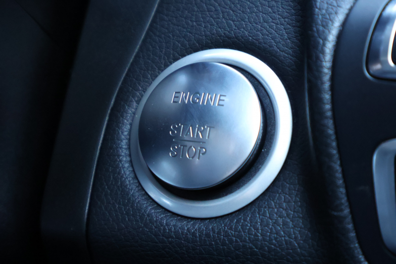 AMG GLC GLC43 4MATIC　ﾚｻﾞｰｴｸｽｸﾙｰｼﾌﾞPKG ﾅｲﾄPKG ｴｱﾊﾞﾗﾝｽPKG ﾚｰﾀﾞｰｾｰﾌﾃｨPKG ﾊﾟﾉﾗﾏSR 黒革ｼｰﾄ ｼｰﾄﾋｰﾀｰ ｷｰﾚｽGO 純正ﾅﾋﾞ地ﾃﾞｼﾞ 360度ｶﾒﾗｼｽﾃﾑ Burmester HUD 電動Rｹﾞｰﾄ ﾌｯﾄﾄﾗﾝｸOP LEDﾍｯﾄﾞﾗｲﾄ AMG20ｲﾝﾁAW　2年保証