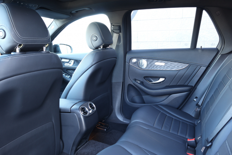 AMG GLC GLC43 4MATIC　ﾚｻﾞｰｴｸｽｸﾙｰｼﾌﾞPKG ﾅｲﾄPKG ｴｱﾊﾞﾗﾝｽPKG ﾚｰﾀﾞｰｾｰﾌﾃｨPKG ﾊﾟﾉﾗﾏSR 黒革ｼｰﾄ ｼｰﾄﾋｰﾀｰ ｷｰﾚｽGO 純正ﾅﾋﾞ地ﾃﾞｼﾞ 360度ｶﾒﾗｼｽﾃﾑ Burmester HUD 電動Rｹﾞｰﾄ ﾌｯﾄﾄﾗﾝｸOP LEDﾍｯﾄﾞﾗｲﾄ AMG20ｲﾝﾁAW　2年保証