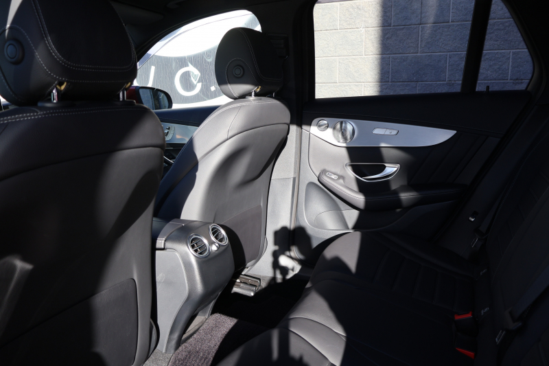 メルセデスベンツ GLC GLC220d 4MATIC ｽﾎﾟｰﾂ 本革仕様　AMGｽﾀｲﾘﾝｸﾞPKG ｴｱﾊﾞﾗﾝｽPKG ﾚｰﾀﾞｰｾｰﾌﾃｨPKG  ﾊﾟﾉﾗﾏSR 黒革ｼｰﾄ ｼｰﾄﾋｰﾀｰ ｷｰﾚｽGO 純正ﾅﾋﾞ地ﾃﾞｼﾞ 360度ｶﾒﾗｼｽﾃﾑ Burmester  電動Rｹﾞｰﾄ ﾌｯﾄﾄﾗﾝｸOP LEDﾍｯﾄﾞﾗｲﾄ PTS AMG19ｲﾝﾁAW　2年保証