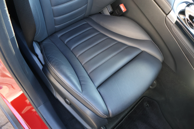 メルセデスベンツ GLC GLC220d 4MATIC ｽﾎﾟｰﾂ 本革仕様　AMGｽﾀｲﾘﾝｸﾞPKG ｴｱﾊﾞﾗﾝｽPKG ﾚｰﾀﾞｰｾｰﾌﾃｨPKG  ﾊﾟﾉﾗﾏSR 黒革ｼｰﾄ ｼｰﾄﾋｰﾀｰ ｷｰﾚｽGO 純正ﾅﾋﾞ地ﾃﾞｼﾞ 360度ｶﾒﾗｼｽﾃﾑ Burmester  電動Rｹﾞｰﾄ ﾌｯﾄﾄﾗﾝｸOP LEDﾍｯﾄﾞﾗｲﾄ PTS AMG19ｲﾝﾁAW　2年保証