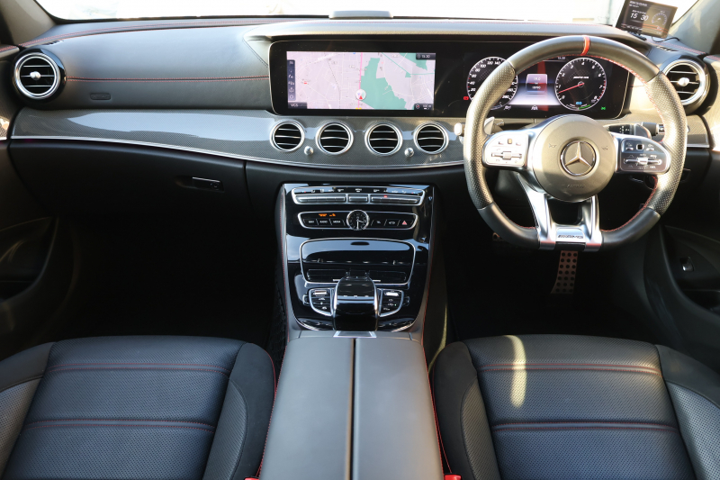 AMG Eクラス E53 4MATIC+(ISG搭載ﾓﾃﾞﾙ)　ﾚｰﾀﾞｰｾｰﾌﾃｨPKG ｴｸｽｸﾙｰｼﾌﾞPKG ｴｱﾊﾞﾗﾝｽPKG ﾊﾟﾉﾗﾏSR ｷｰﾚｽGO 黒ﾅｯﾊﾟ革 ｼｰﾄﾋｰﾀｰ 純正ﾅﾋﾞ地ﾃﾞｼﾞ 360°ｶﾒﾗ Burmesterｻﾗｳﾝﾄﾞ Applecarplay Android Auto 電動Rｹﾞｰﾄ HUD PTS AMG20ｲﾝﾁAW　2年保証