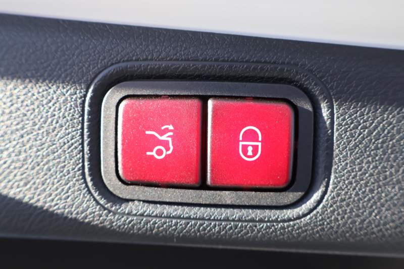 AMG Eクラス E53 4MATIC+(ISG搭載ﾓﾃﾞﾙ)　ﾚｰﾀﾞｰｾｰﾌﾃｨPKG ｴｸｽｸﾙｰｼﾌﾞPKG ｴｱﾊﾞﾗﾝｽPKG ﾊﾟﾉﾗﾏSR ｷｰﾚｽGO 黒ﾅｯﾊﾟ革 ｼｰﾄﾋｰﾀｰ 純正ﾅﾋﾞ地ﾃﾞｼﾞ 360°ｶﾒﾗ Burmesterｻﾗｳﾝﾄﾞ Applecarplay Android Auto 電動Rｹﾞｰﾄ HUD PTS AMG20ｲﾝﾁAW　2年保証