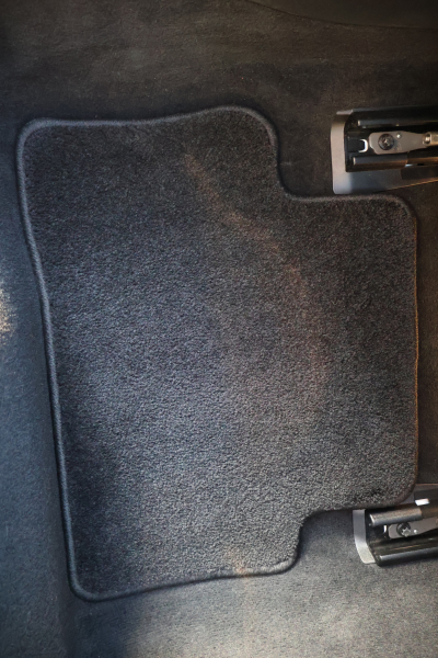 AMG Eクラス E53 4MATIC+(ISG搭載ﾓﾃﾞﾙ)　ﾚｰﾀﾞｰｾｰﾌﾃｨPKG ｴｸｽｸﾙｰｼﾌﾞPKG ｴｱﾊﾞﾗﾝｽPKG ﾊﾟﾉﾗﾏSR ｷｰﾚｽGO 黒ﾅｯﾊﾟ革 ｼｰﾄﾋｰﾀｰ 純正ﾅﾋﾞ地ﾃﾞｼﾞ 360°ｶﾒﾗ Burmesterｻﾗｳﾝﾄﾞ Applecarplay Android Auto 電動Rｹﾞｰﾄ HUD PTS AMG20ｲﾝﾁAW　2年保証