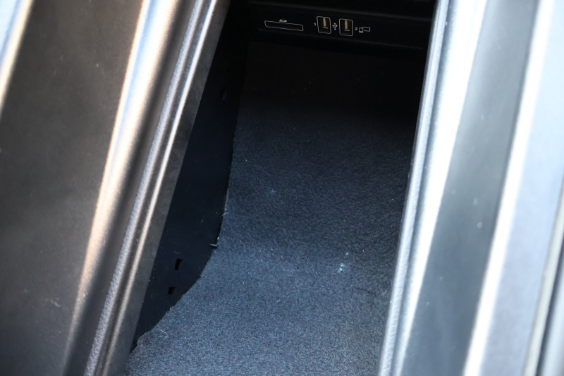 AMG Eクラス E53 4MATIC+(ISG搭載ﾓﾃﾞﾙ)　ﾚｰﾀﾞｰｾｰﾌﾃｨPKG ｴｸｽｸﾙｰｼﾌﾞPKG ｴｱﾊﾞﾗﾝｽPKG ﾊﾟﾉﾗﾏSR ｷｰﾚｽGO 黒ﾅｯﾊﾟ革 ｼｰﾄﾋｰﾀｰ 純正ﾅﾋﾞ地ﾃﾞｼﾞ 360°ｶﾒﾗ Burmesterｻﾗｳﾝﾄﾞ Applecarplay Android Auto 電動Rｹﾞｰﾄ HUD PTS AMG20ｲﾝﾁAW　2年保証